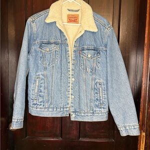 Levi's Denim Jacket with Cream Sherpa Lining